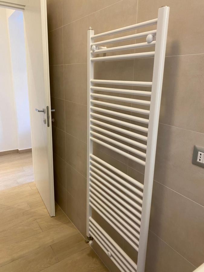Modern City Apartment Modena Bagian luar foto