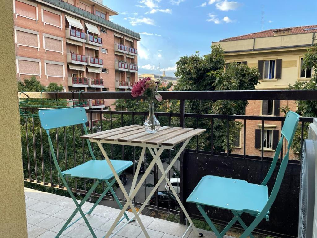 Modern City Apartment Modena Bagian luar foto