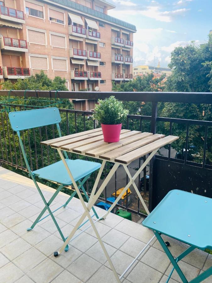 Modern City Apartment Modena Bagian luar foto